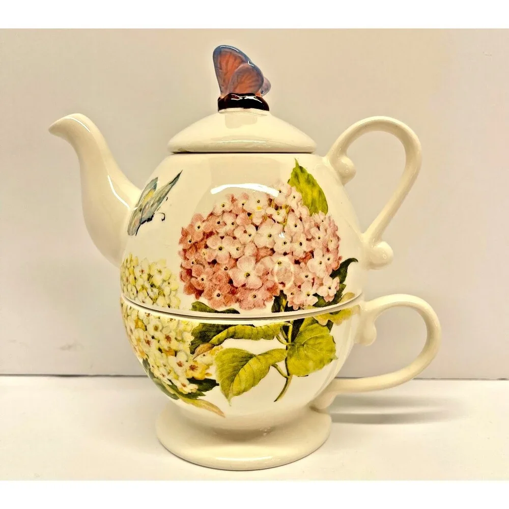 Cracker Barrel Hydrangea Ceramic Stackable 